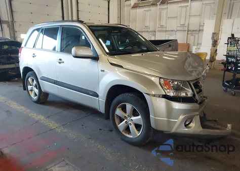 2010 Suzuki Grand Vitara Xsport V6 z USA, uszkodzony, nr VIN JS3TD1D80A4100280